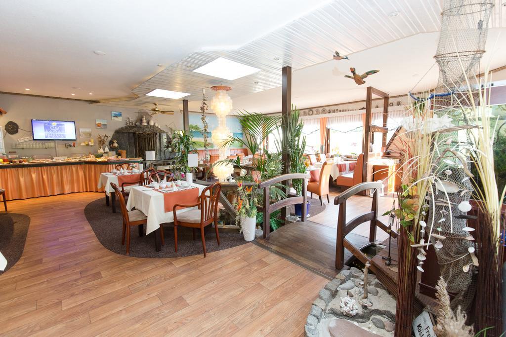 Hotel Garni Am Deich 징스트 외부 사진